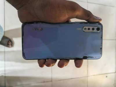 Vivo S1