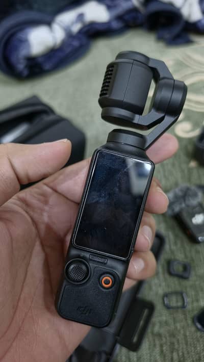 DJI Osmo Pocket 3 Creator Combo 10/10