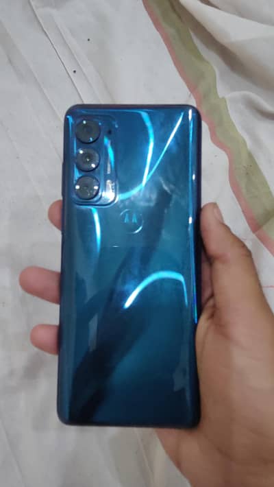 Motorola edge 2021