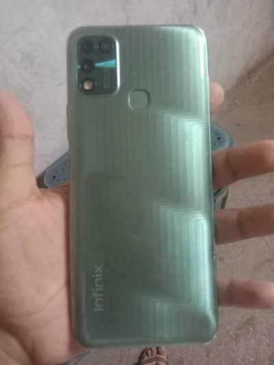 Exchange Infinix hote 11 play full box mobile original all ok set hy.