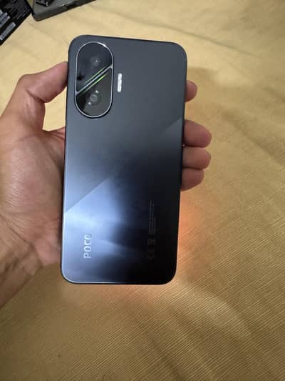 Poco F7