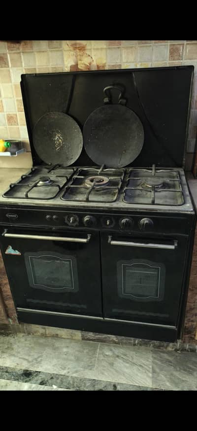 3 Stove Cooking Range / Stove