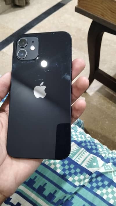 Apple iPhone 12