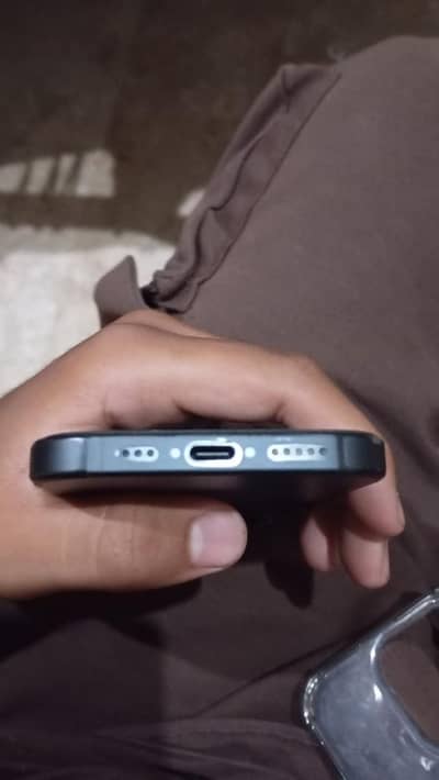 Apple iPhone 16 Pro