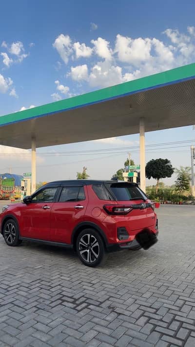 Daihatsu Rocky 2019
