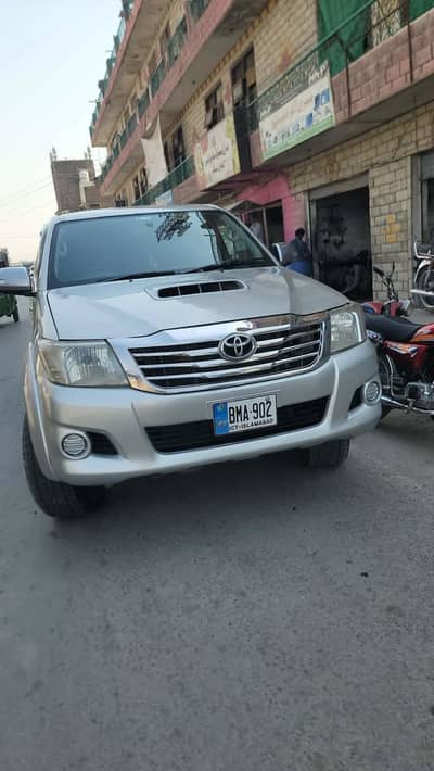 Toyota Hilux 2014