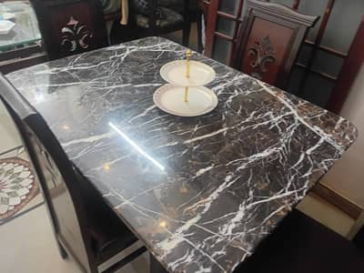 Marble Dinning table with 4 chair