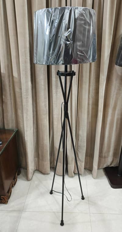 Metal floor lamp