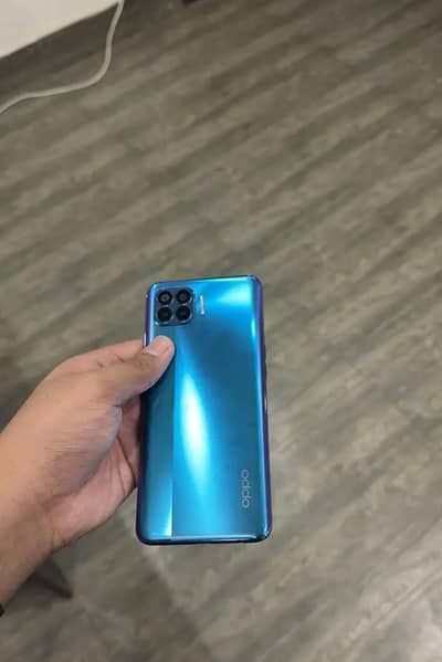 OPPO F17 Pro