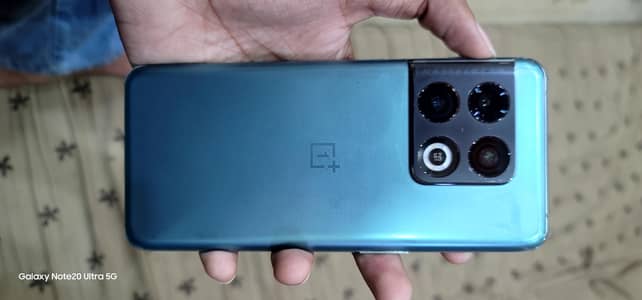 One Plus 10 Pro