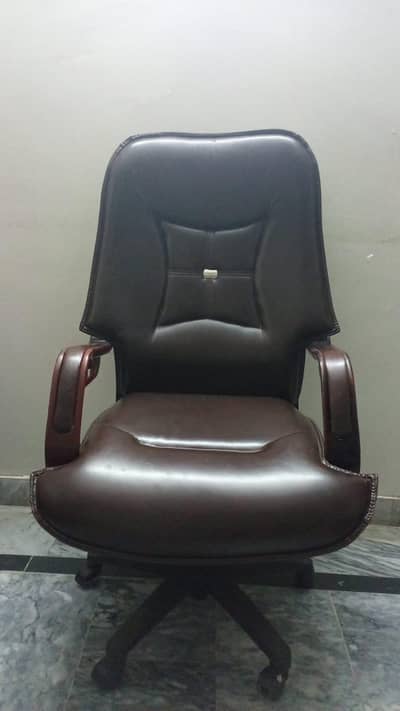 executive chair for sale