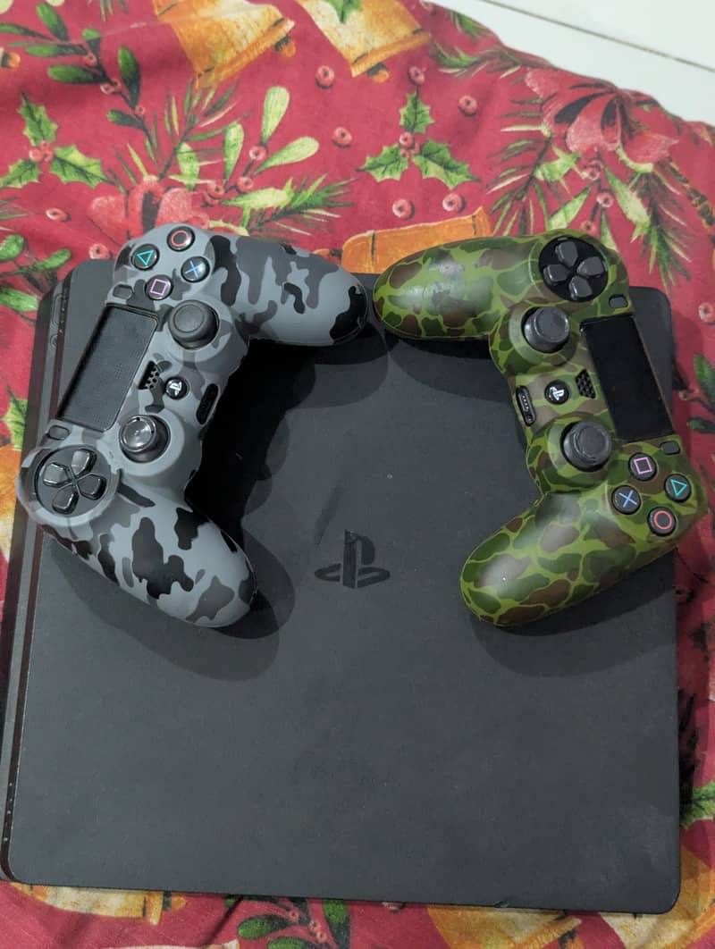 Ps 4 slim 0