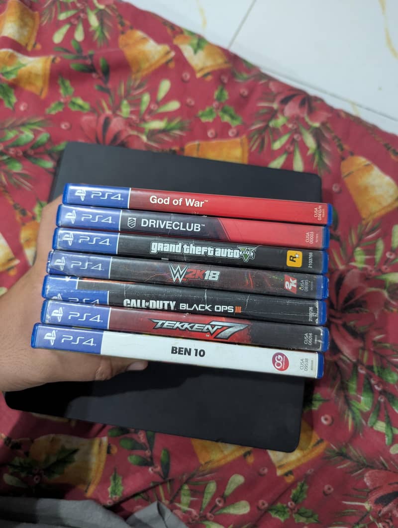 Ps 4 slim 2