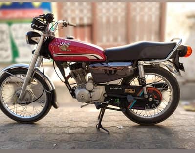 Urgent sale 125
