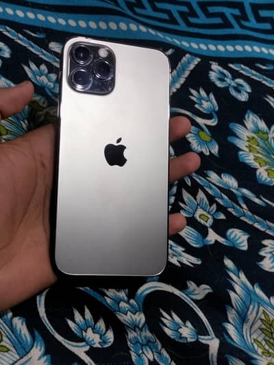 Apple iPhone 12 Pro