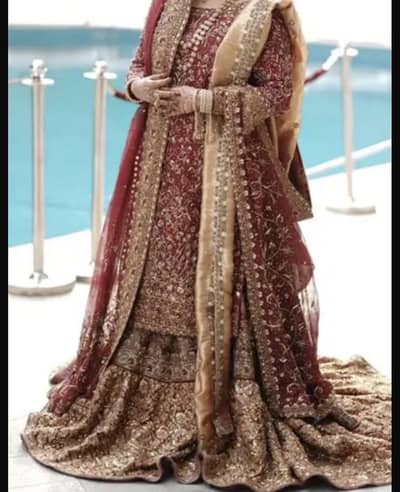 BRANDED BRIDAL DRESS, custom made, from tariq road, 10/10 condition.