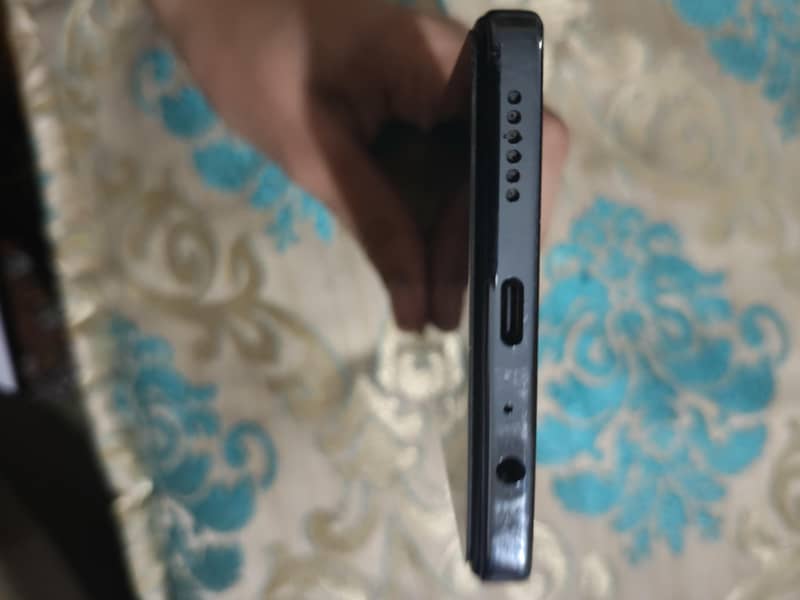 Tecno CAMON 30 7