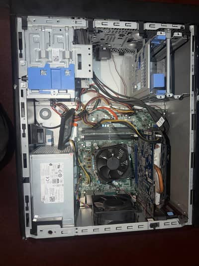 I5 6th Gen 8 GB Ram  R7 260x 2gb - graphic card