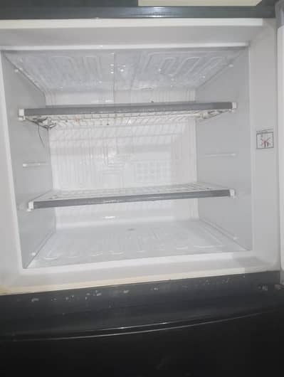 dowlance Fridge