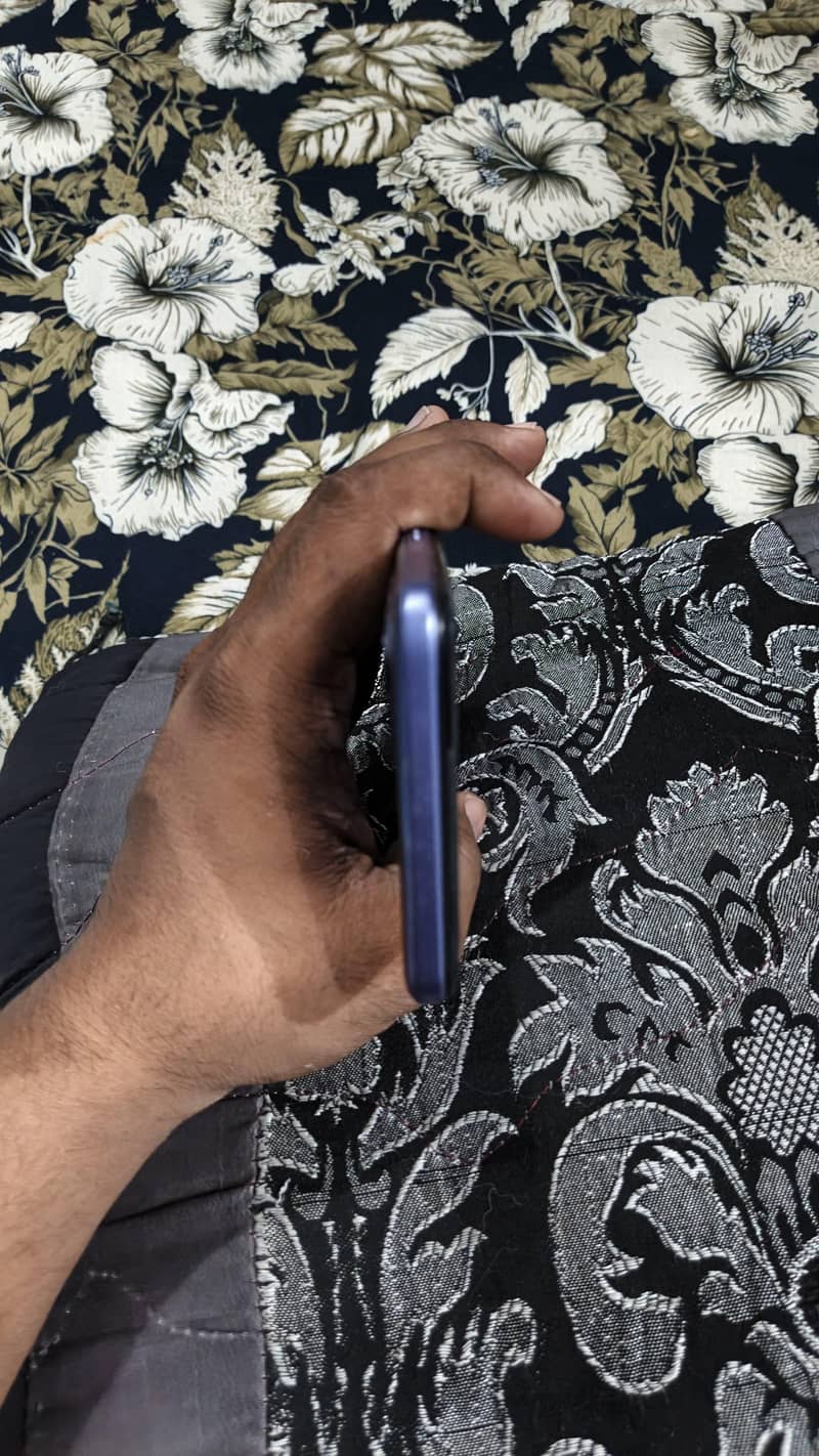 Tecno CAMON 18T 4