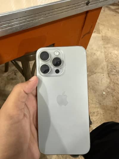 Apple iPhone 15 Pro Max