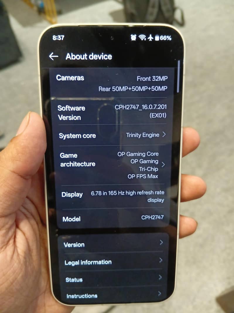 OnePlus 15 4