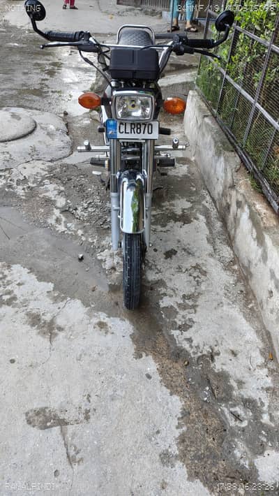 Honda 125 urgent for sale near and clean just one hand use