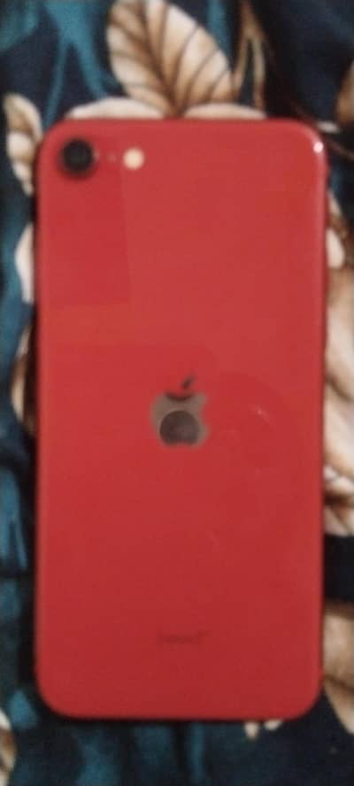 iPhone SE 2022 | Red Color | 64GB | 10/10 Scratchless | Genuine Kit
