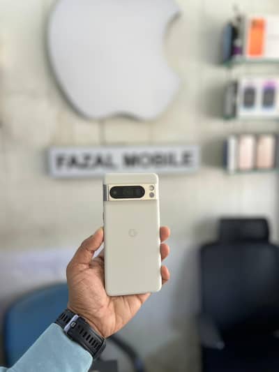 Google Pixel 8 Pro