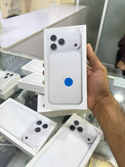 Apple iPhone 17 Pro Max (JV)Box packed non active