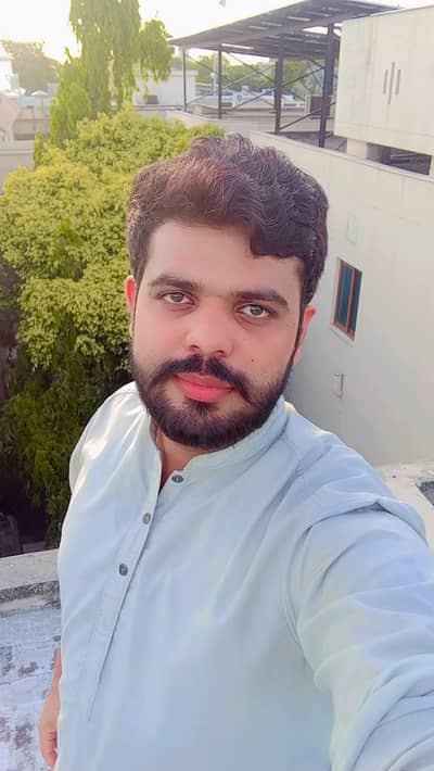 I'm Pakistani cook + Driver I need job part time in Lahore