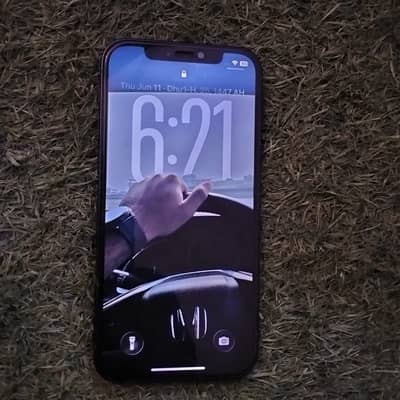 Apple iPhone 12