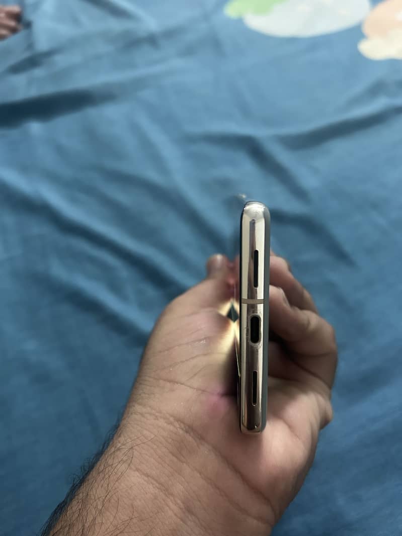 Google Pixel 7 Pro 4