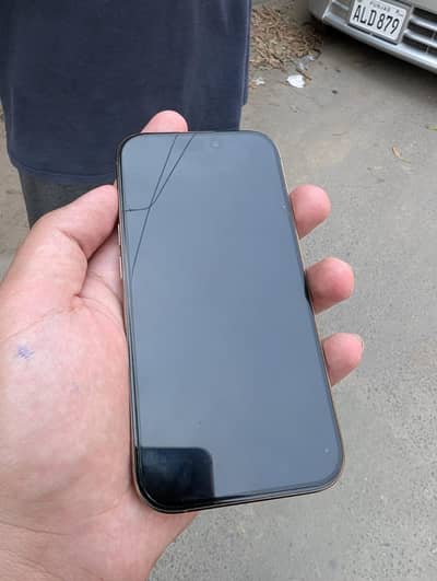 Apple iPhone 16 Pro