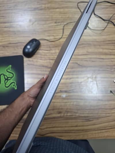 Hp Zbook 15u G6 (slim mobile workstation)