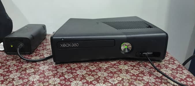 Xbox 360 Slim 250GB