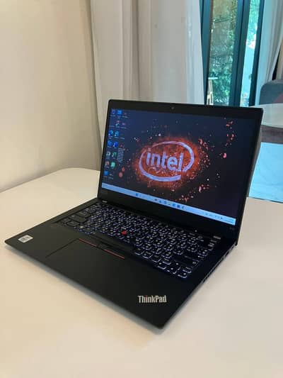lenovo thinkpad X1 | i5-10th || 8gb/256ssd|slim and smart with face Id