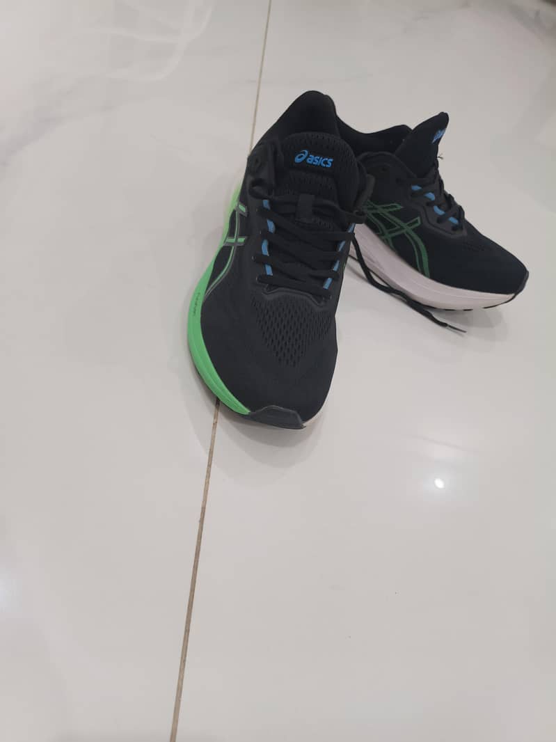 asics 4