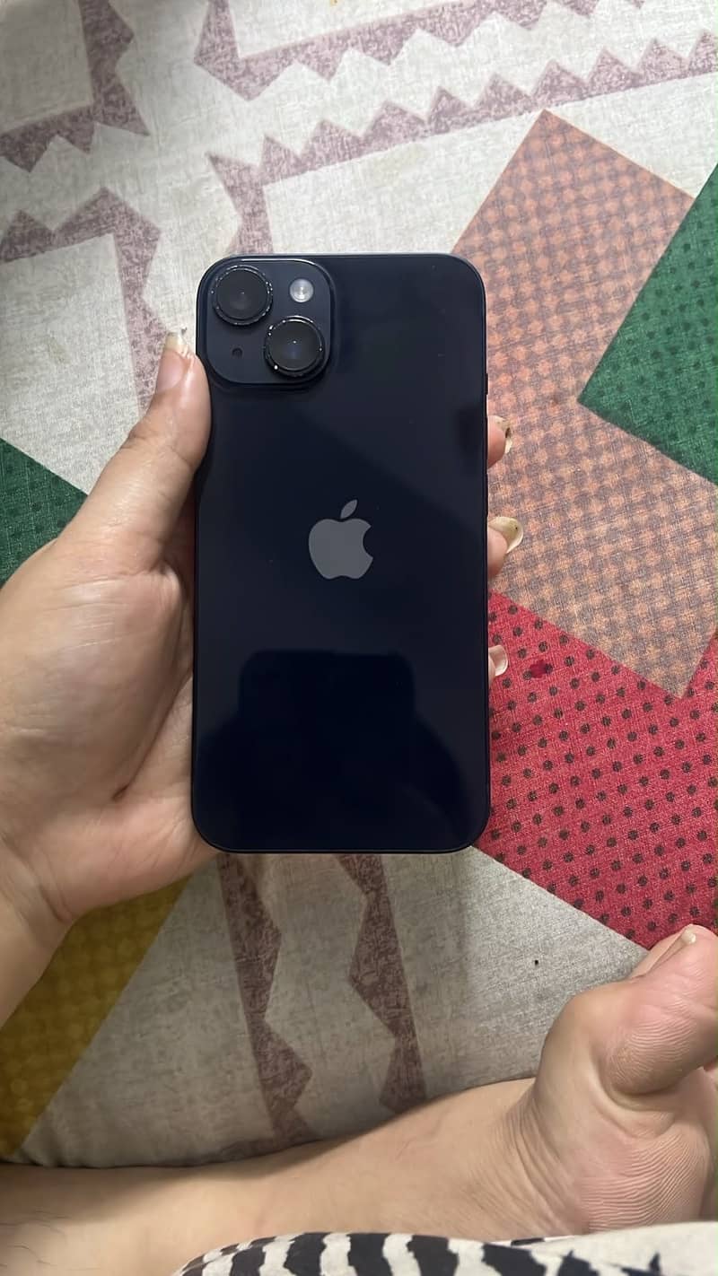 Apple iPhone 14 3
