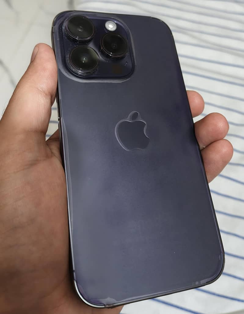 iPhone 14 Pro 1