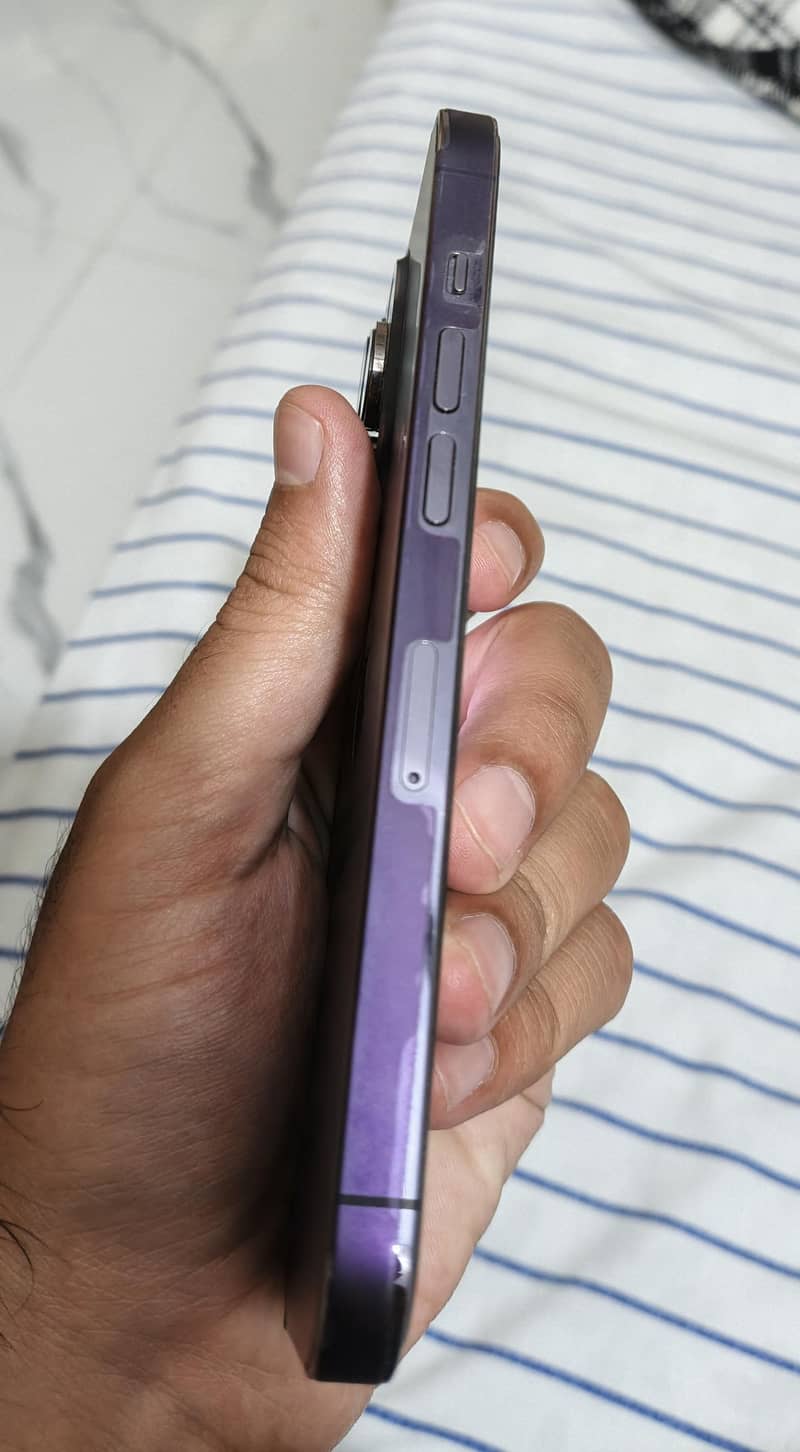 iPhone 14 Pro 3
