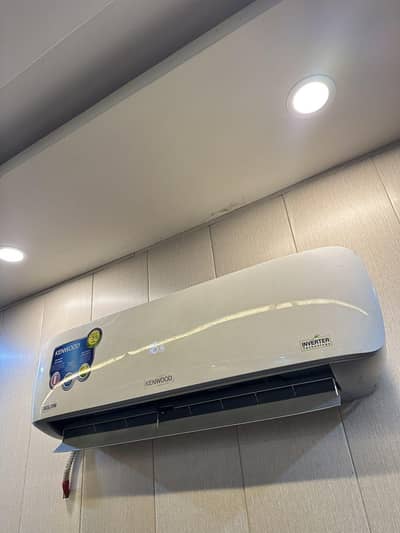 Kenwood inverter glow split AC for sale in good condition