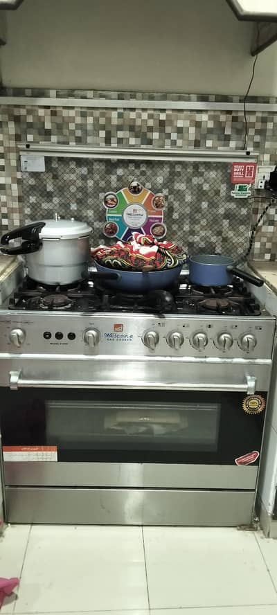 welcome 5 burner cooking range