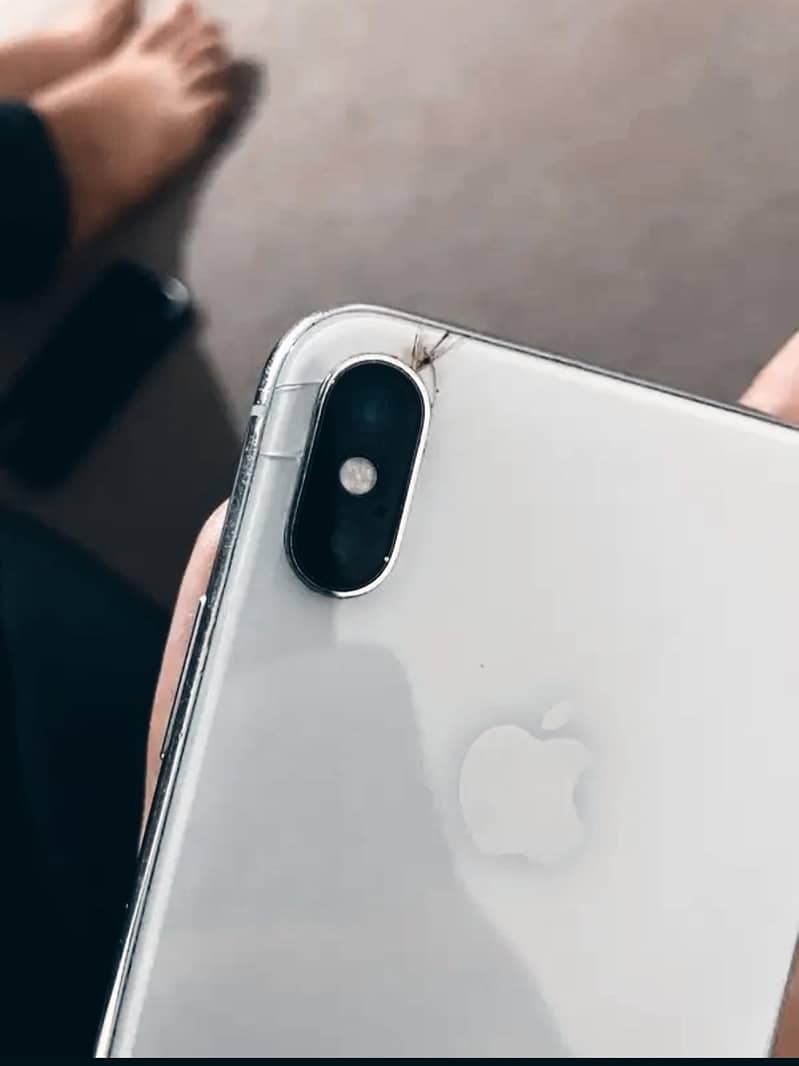 Apple iPhone X 9