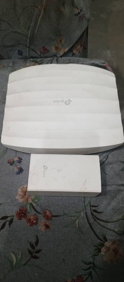 TP-Link Omada EAP 245 POE Access Point Ceiling