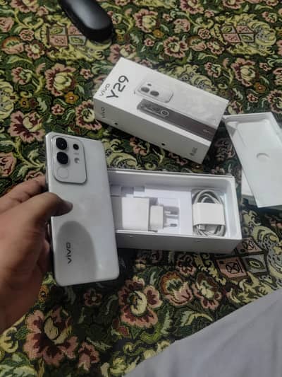 Vivo Y29 8/256 All Ok Hai Box Punch Hai