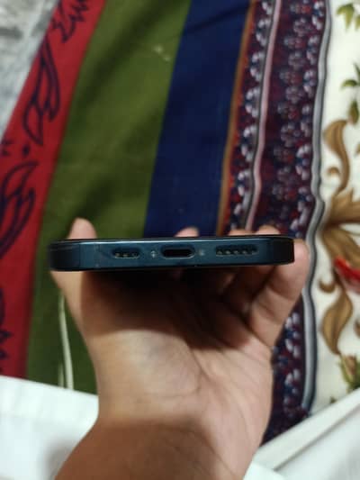 I phone 13 water pack