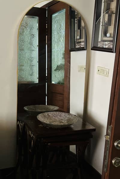 Beautiful full size mirror