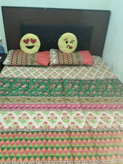 Bed Room Set