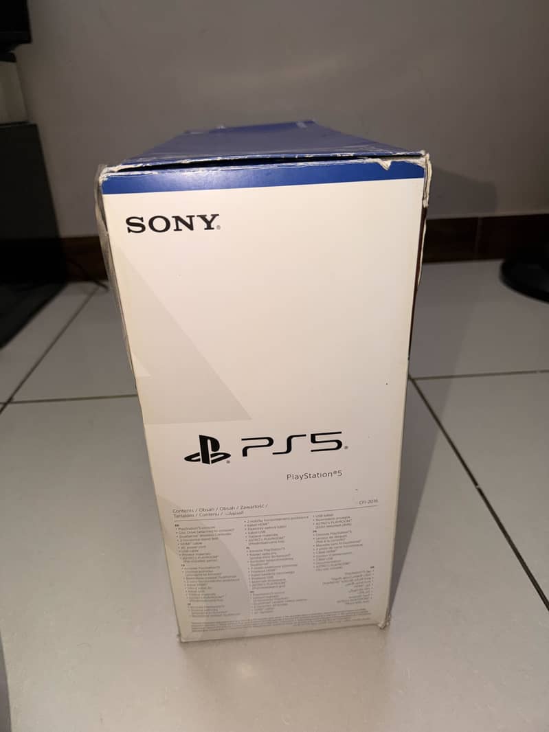 Ps 5 with 1 controller 2